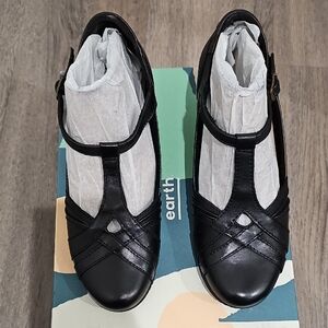 Earth 🆕️ Black Leather Heels Marietta Polaris 8 Mary Jane Block Heel